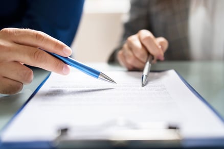 12bigstock-Lawyer-Contract-Mediation-And--421902542